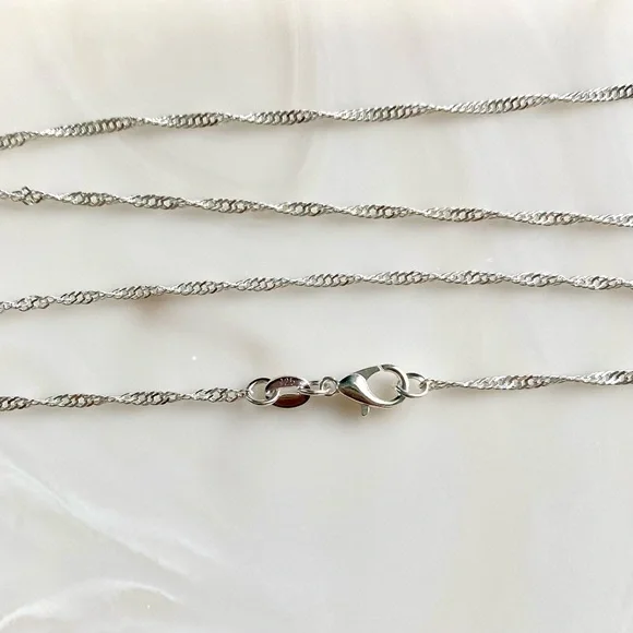 Beautiful wave 30” Sterling silver 925 Chain - Picture 2 of 6